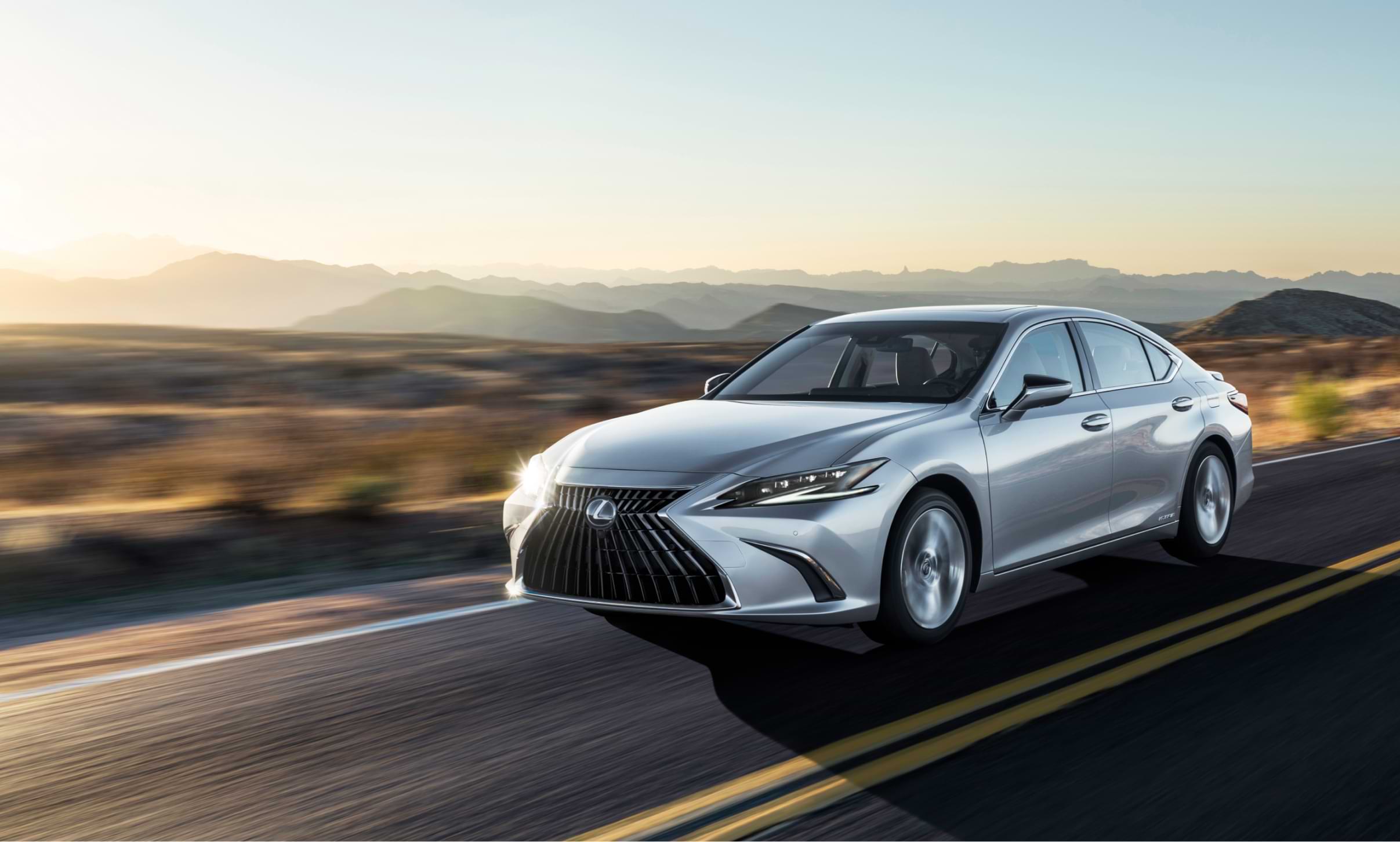 Discover the new look 2021 Lexus ES