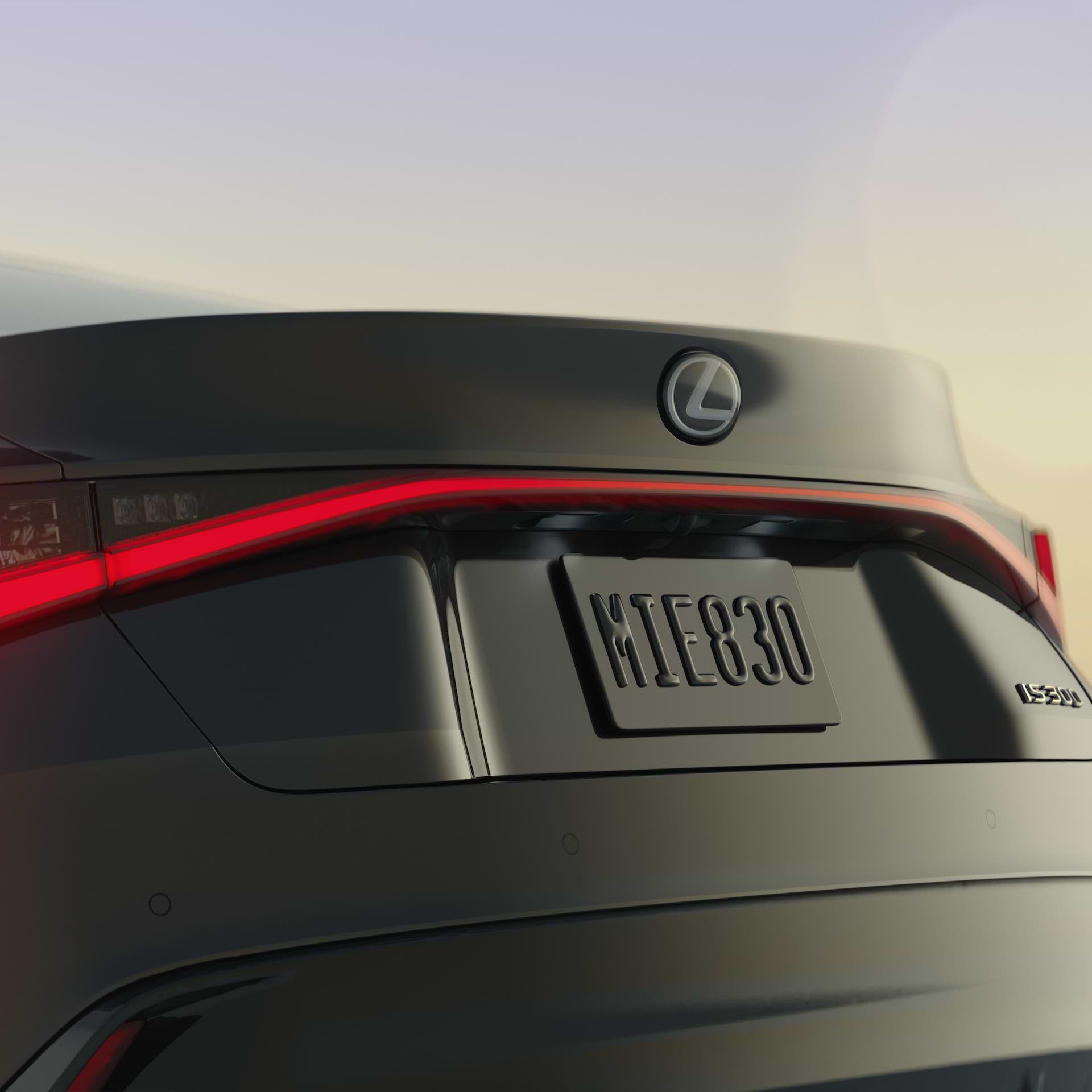 Lexus IS