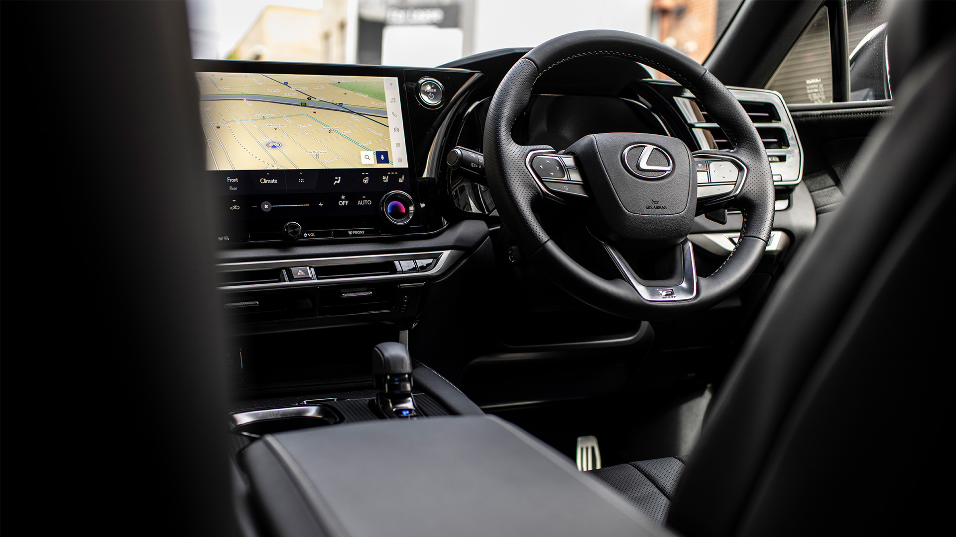 Lexus RX 500h interior